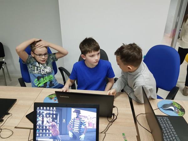 FriendCode, Бронницы