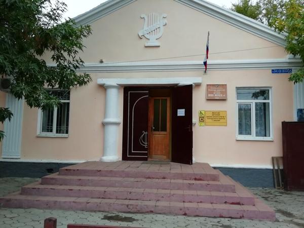 Детская школа искусств № 1, Кизляр