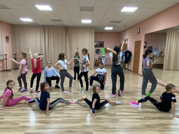 Танцевальная студия Ронд, Колтуши