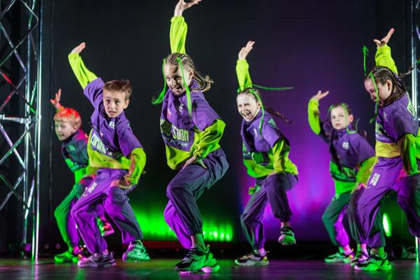 Turn Up Dance Family, Мурино