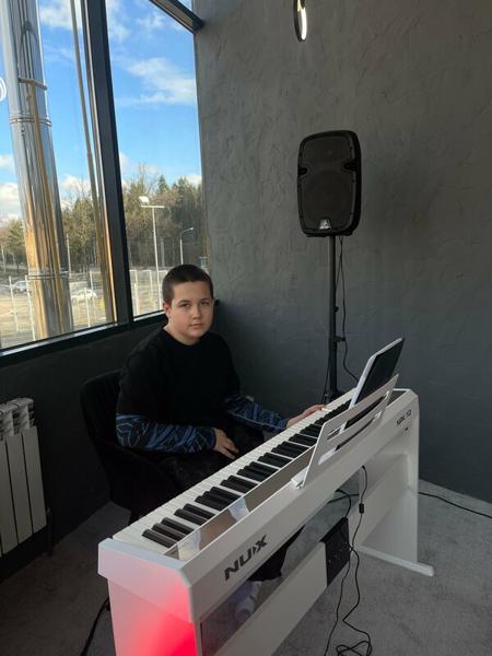 Music Inside, Ермолино