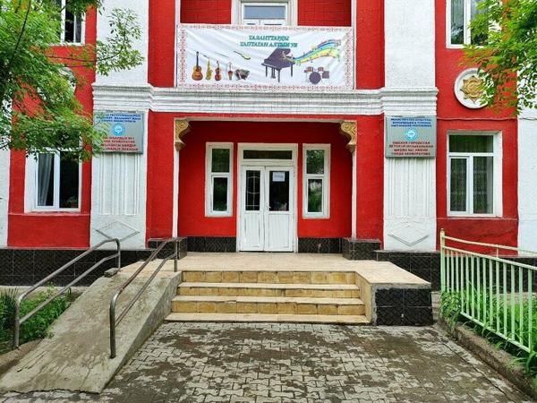 Детская музыкальная школа имени Саида Бекмуратова, Ош