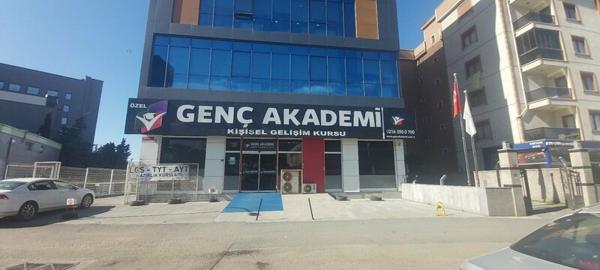 Pendik Genç Akademi Lgs Yks İngilizce Yayıncılık ve Danışmanlık, Бурса