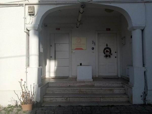 Vina Consultancy Center, Стамбул