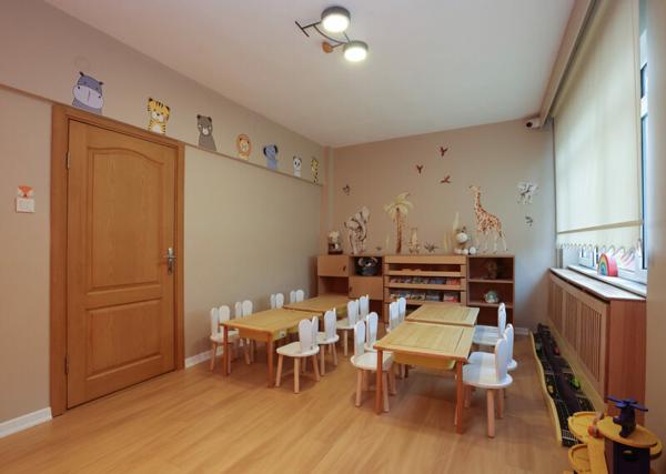 Helenist Play & Learn, Стамбул