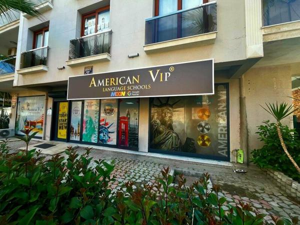 American Vıp Dil Okulları Bornova Çamdibi Şubesi, Измир