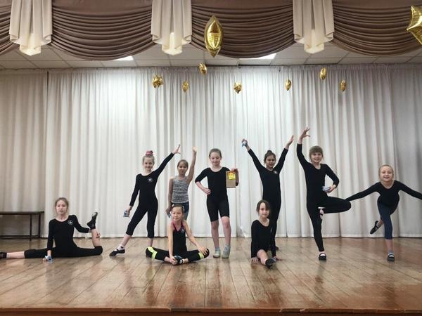 Голливуд, Агрыз